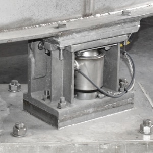 [Ramsauer GmbH & Co KG様] 原料搬送から包装前チェックまで